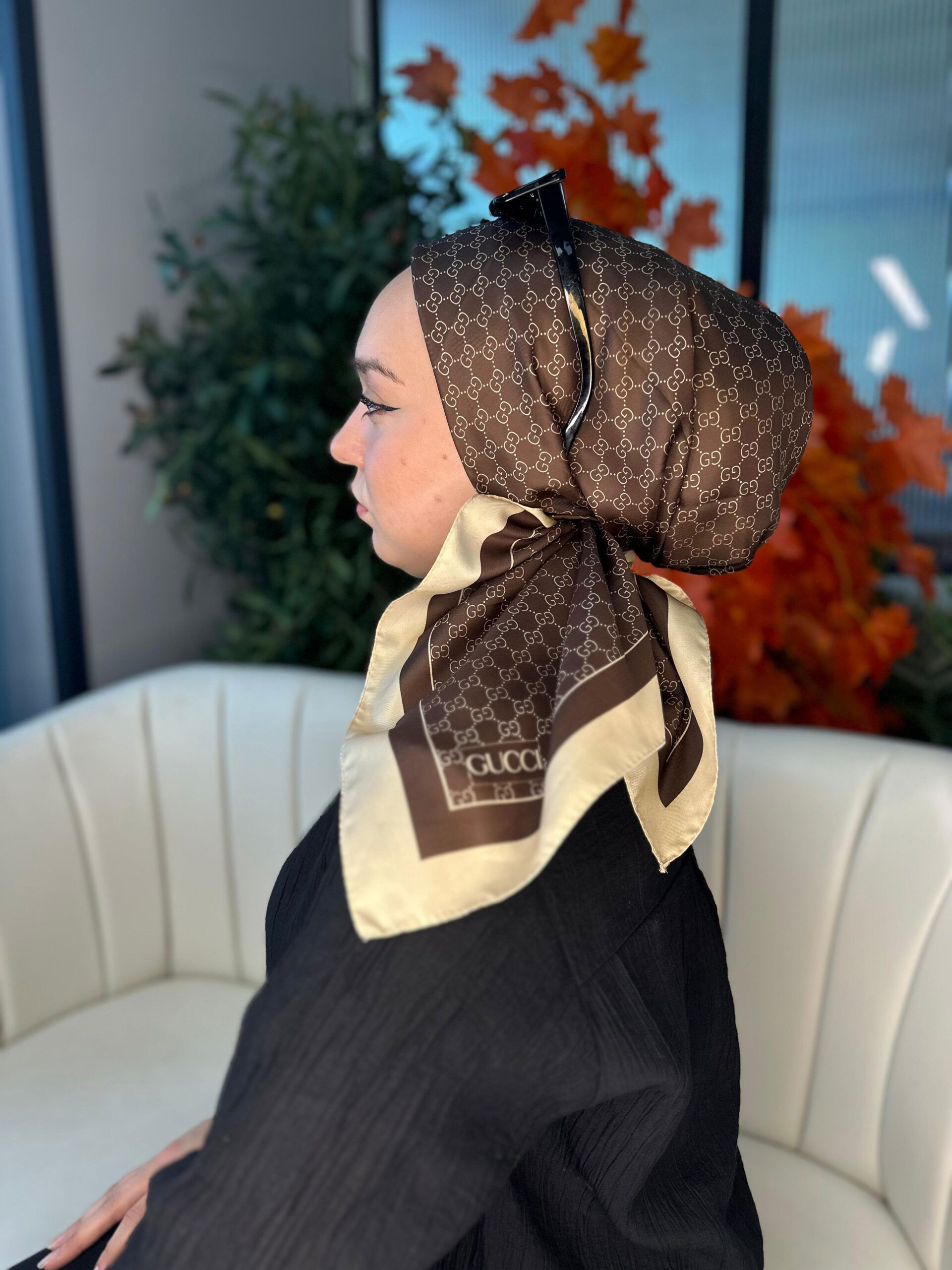 Gucci Desen Vual  İpek Eşarp-6204527-Kahve