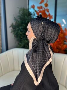 Gucci Desen Vual  İpek Eşarp-6204527-Latte