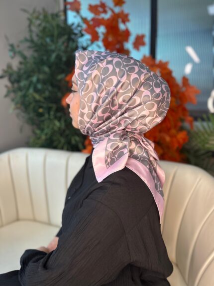 Coach Desen Vual  İpek Eşarp-86826-Pudra