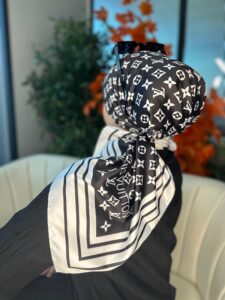 Lv Desen Vual  İpek Eşarp-6204527-Siyah