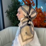 Burberry Kare  Desen Vual  İpek Eşarp-8682626-Mocha