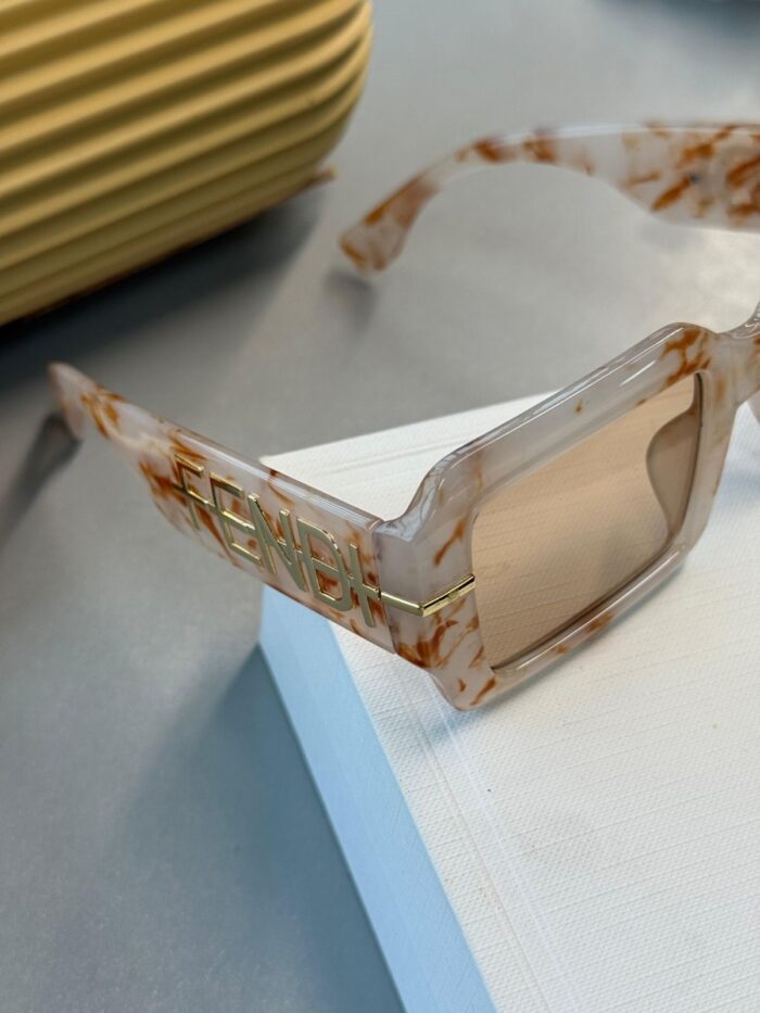 Fendi Fendigraphy Güneş Gözlüğü - Turuncu - Görsel 2