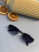 Miu Miu Cam Detaylı Güneş Gözlüğü - Gümüş Lacivert