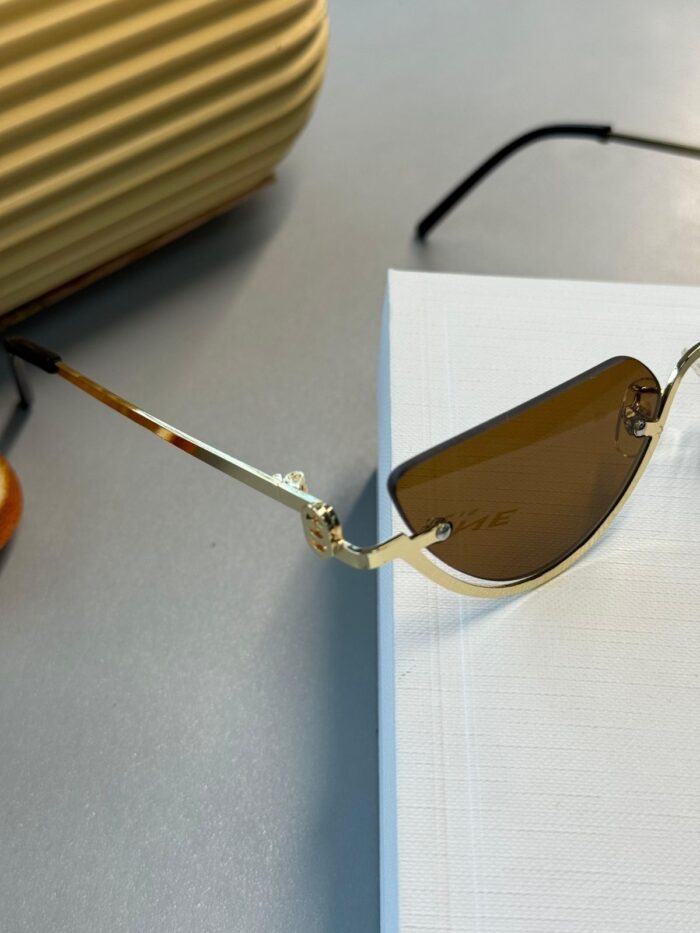 Gucci Metal Çerçeve Gold Kadın Güneş Gözlüğü - Kahve - Görsel 2