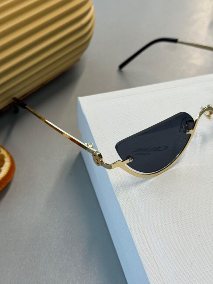 Gucci Metal Çerçeve Gold Kadın Güneş Gözlüğü - Mavi Degrade - Görsel 2