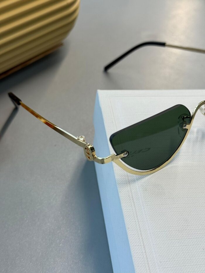 Gucci Metal Çerçeve Gold Kadın Güneş Gözlüğü - Yeşil - Görsel 2