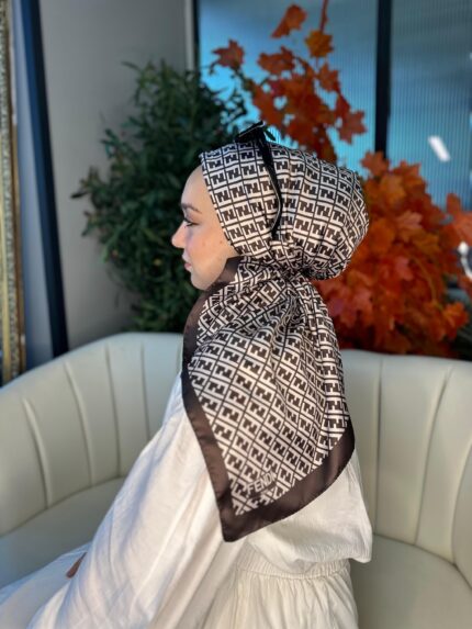 Fendi Desen Vual  İpek Eşarp-6204527-Kahve