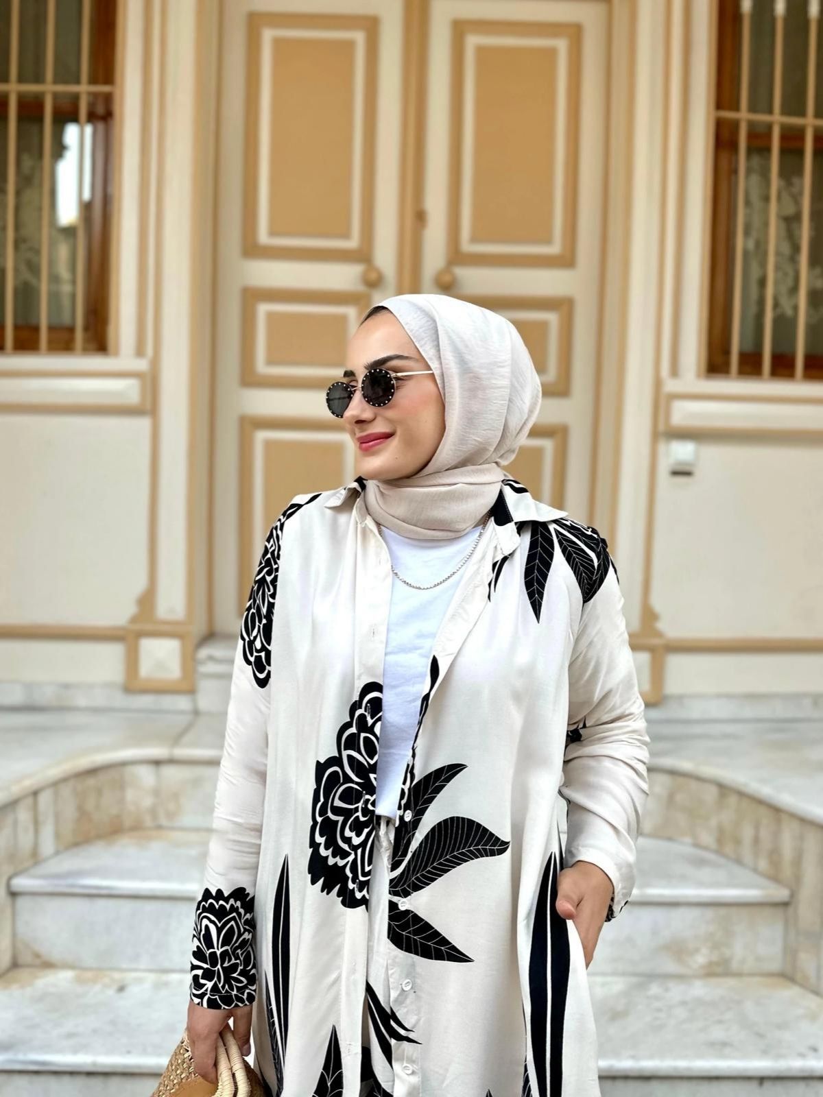 Çiçek Desen İkili Takım TK10038-Krem