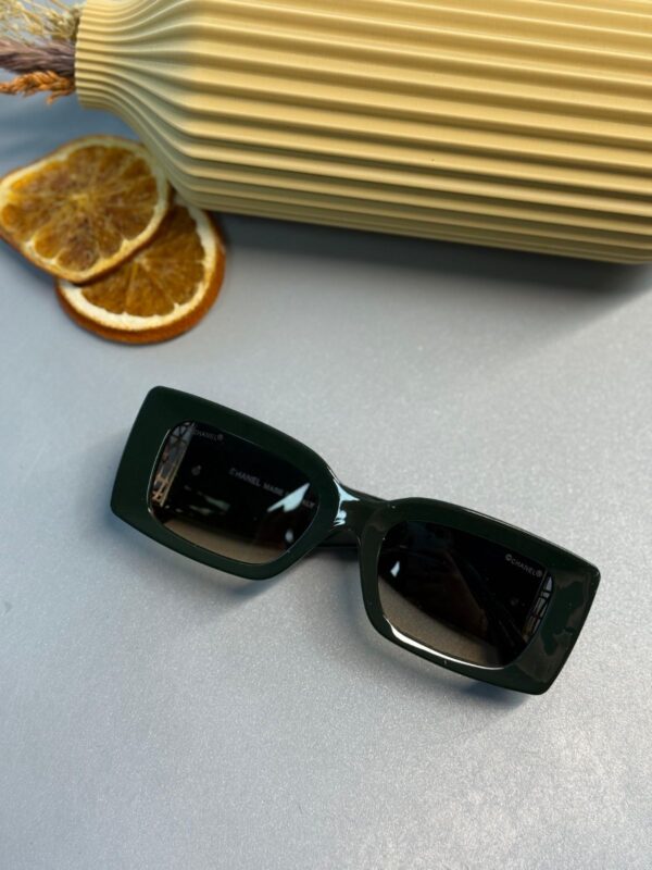 Chanel Dikdörtgen Güneş Gözlüğü – Green