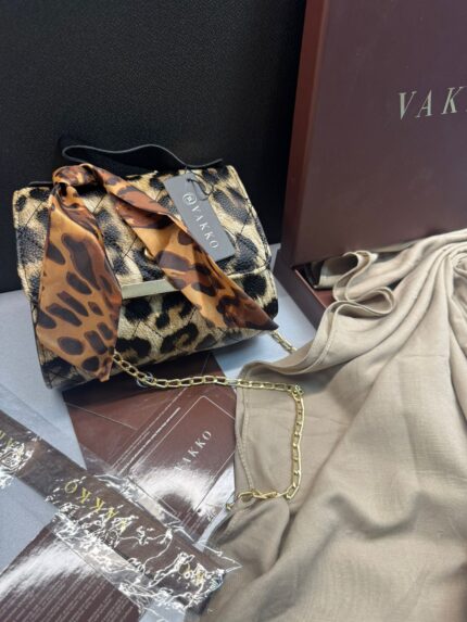 Vakko Leopar Fular Çanta