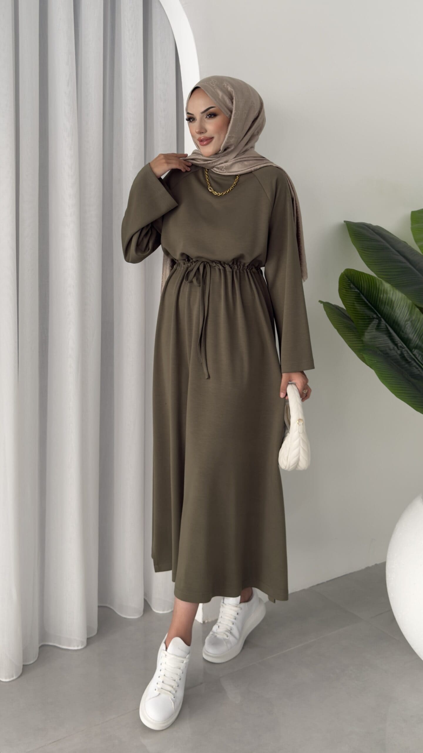 Oysho Elbise L100221 - Haki - Görsel 2