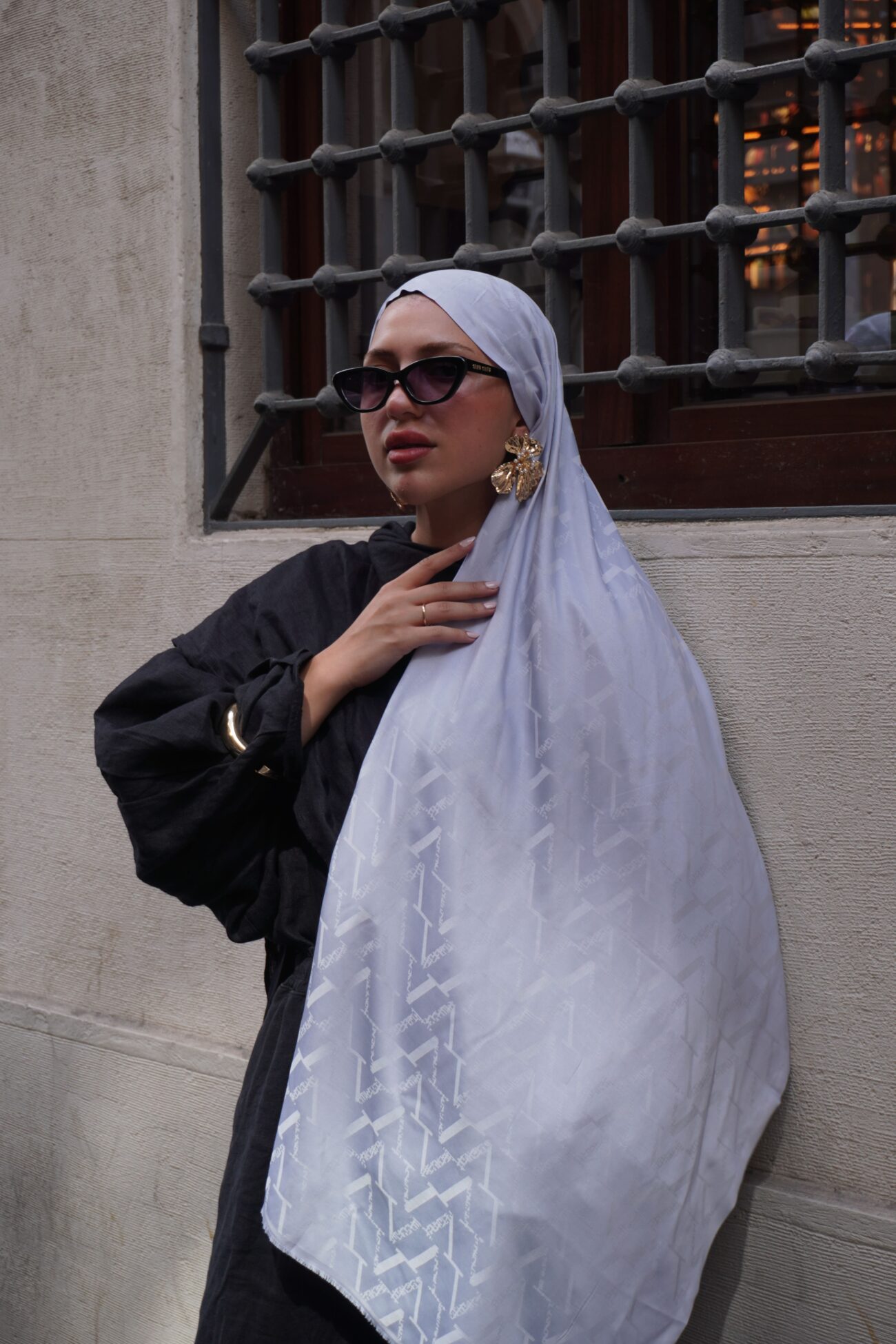 Valentino Çift Taraflı İtalyan Pamuk İpek Şal 44117 - Gümüş - Görsel 4