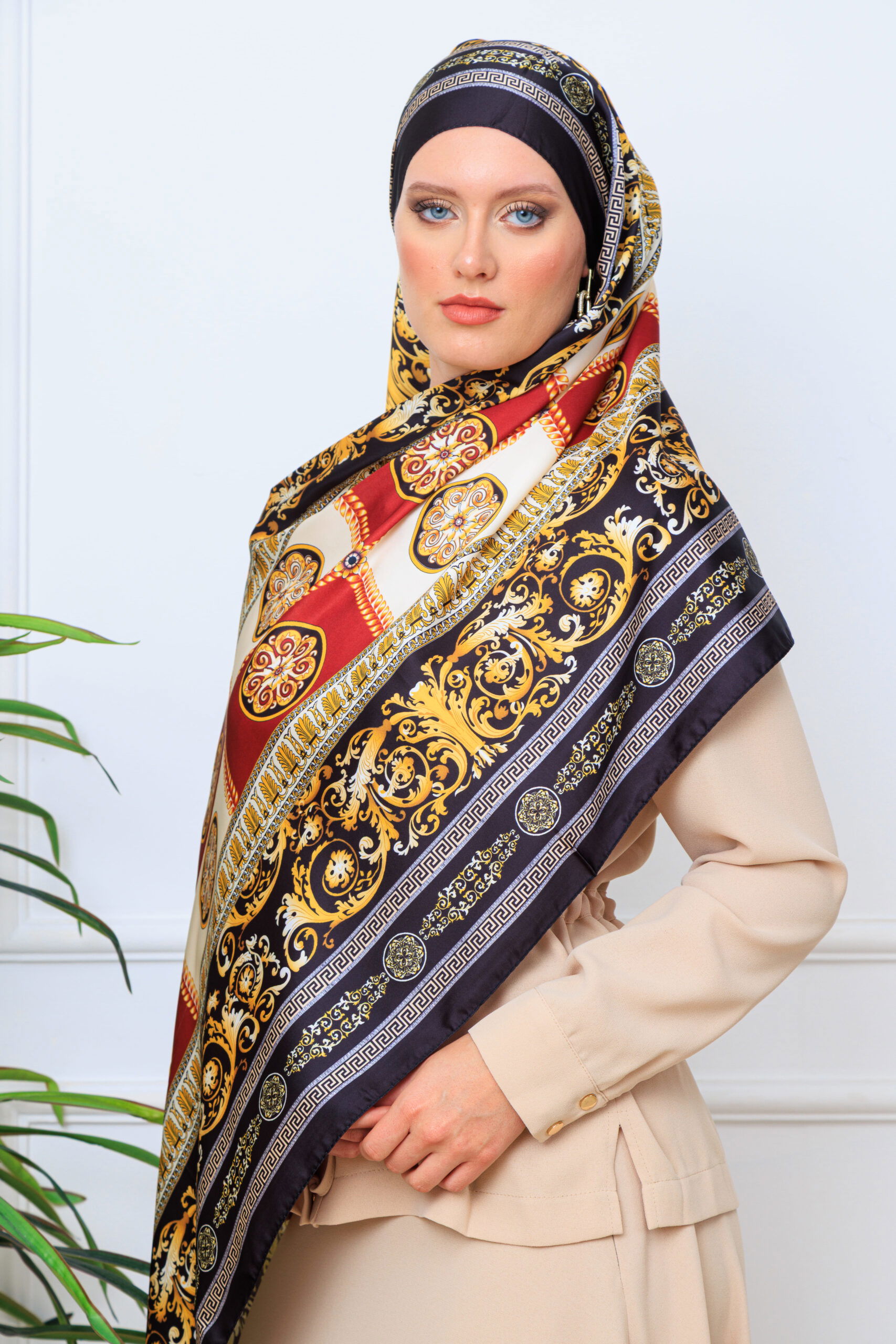 VERSACE VUAL İPEK ŞAL- 344456-SİYAH BORDO