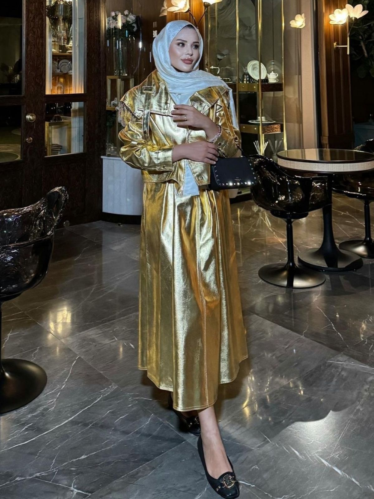 Taş Detaylı Metalik Azalea Etekli Takım TKM100268 - Gold