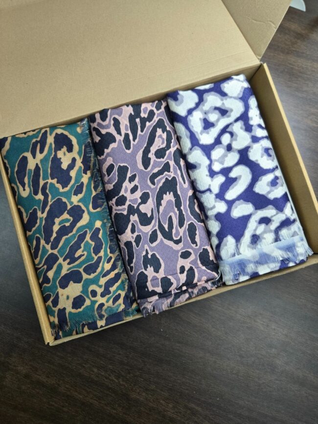 En Çok Satan 3'Lü Ala Leopar Naturel Desen Pamuk İpek Şal - KT100243