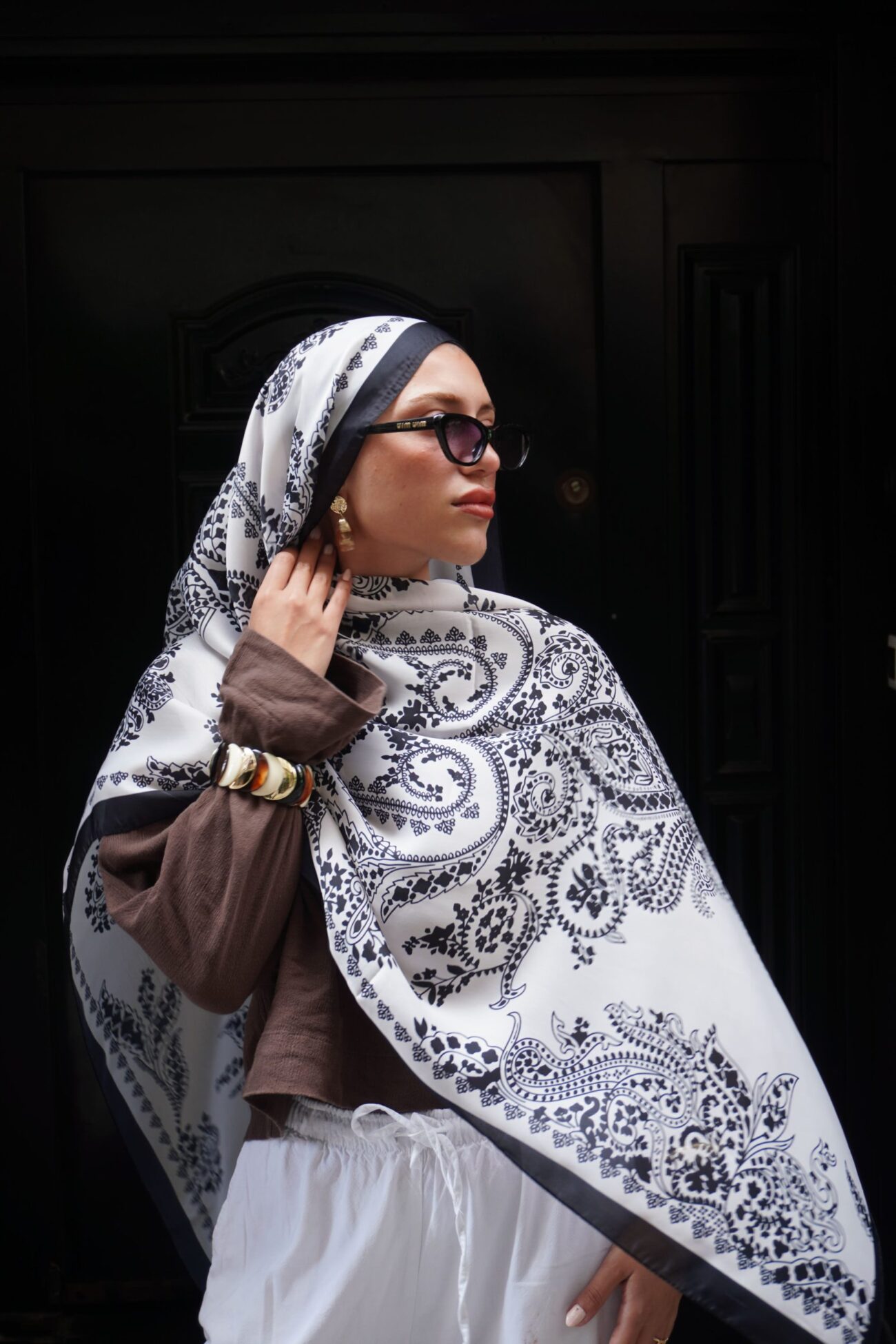 Havai Şal Serisi- 469-001- V-9- Vanilya Siyah