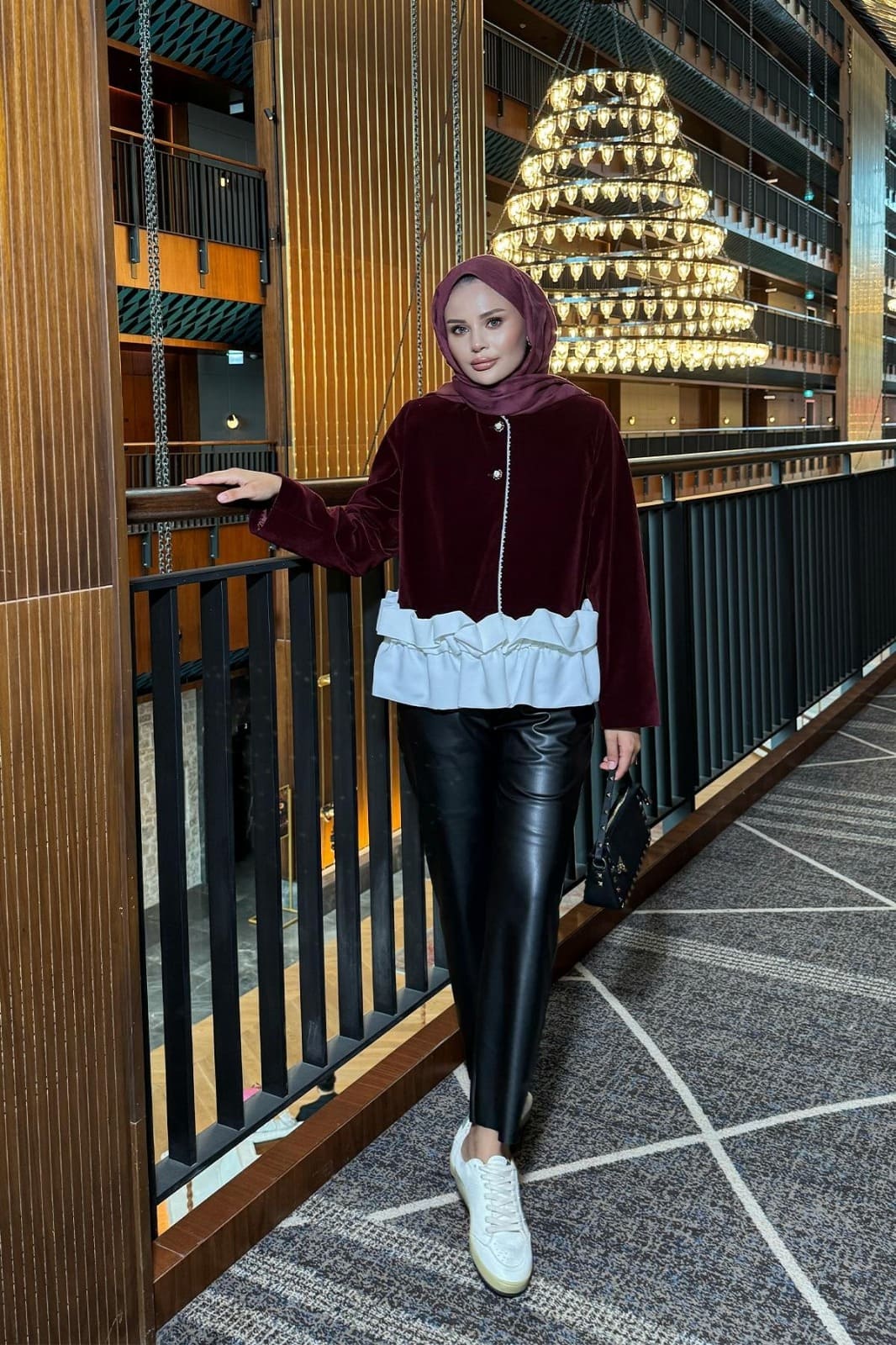 Boncuk Detay Kadife Paris Ceket CKT100262 - Bordo - Görsel 5