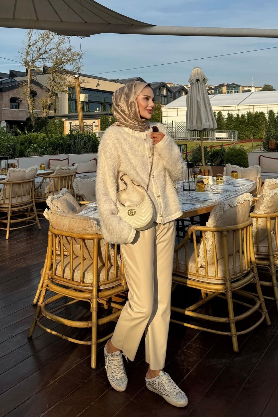 Gold Düğmeli Peluş Massimo Hırka HRK100275 – Bej - Görsel 6