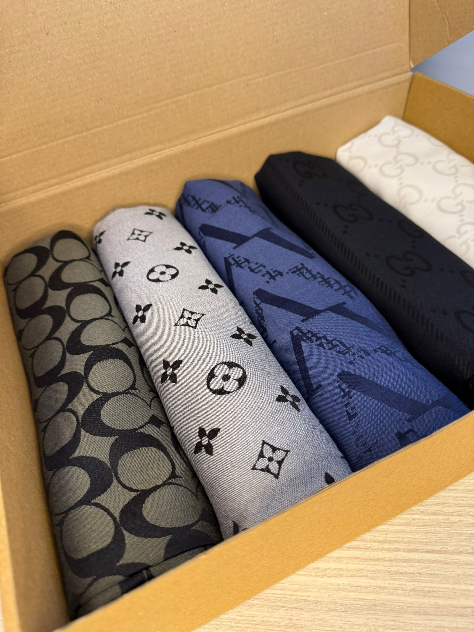 Çok Avantajlı Kutu 5'Li Kaşmir İpek Şal - Görsel 2