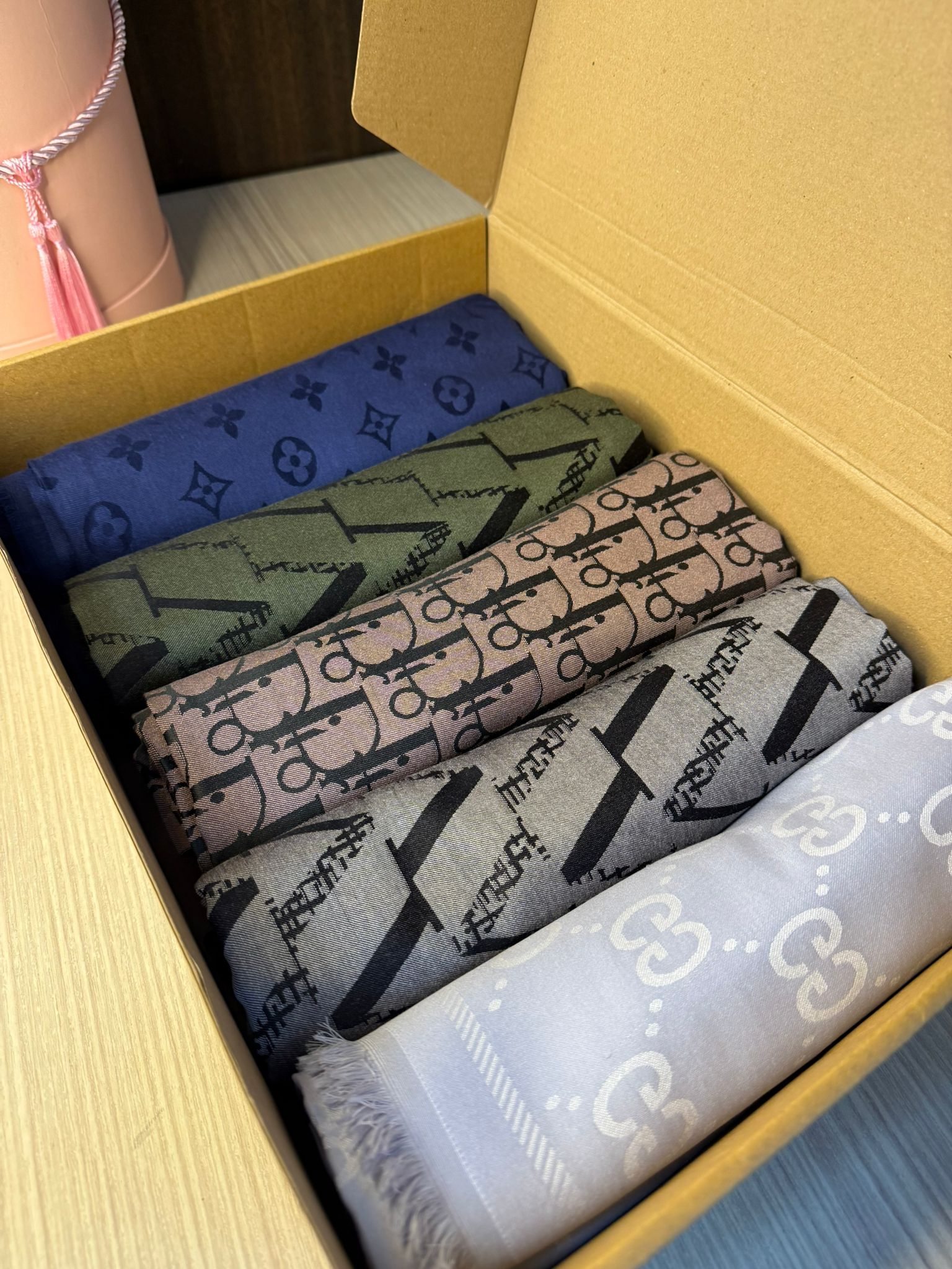 Çok Avantajlı Kutu 5'Li Kaşmir İpek Şal - Görsel 2