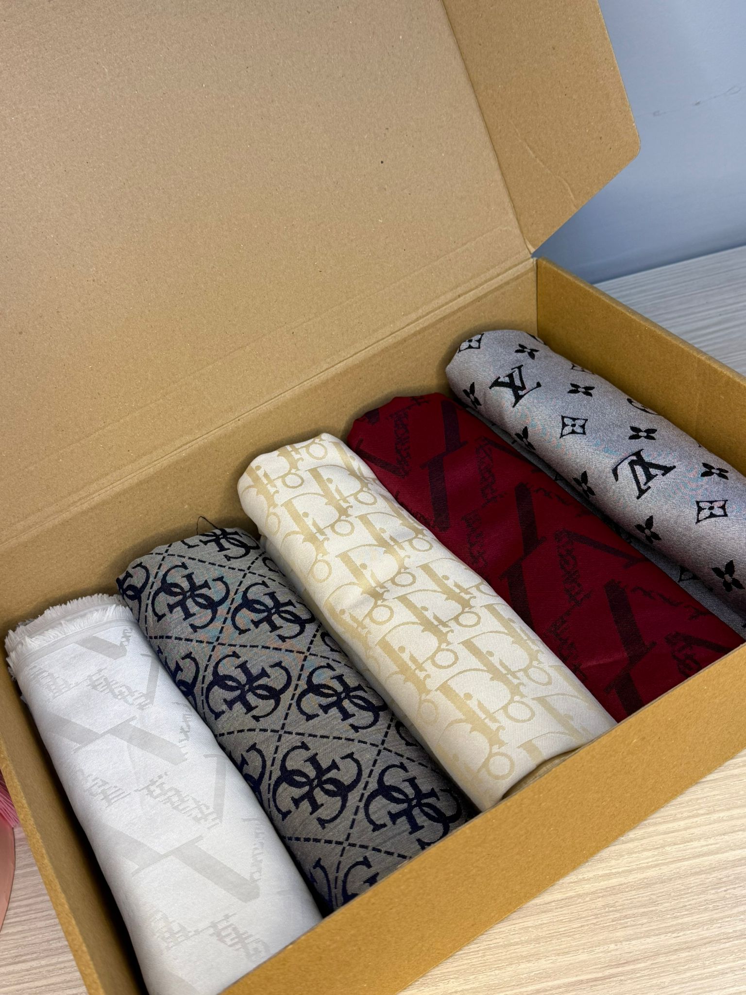 Çok Avantajlı Kutu 5'Li Kaşmir İpek Şal
