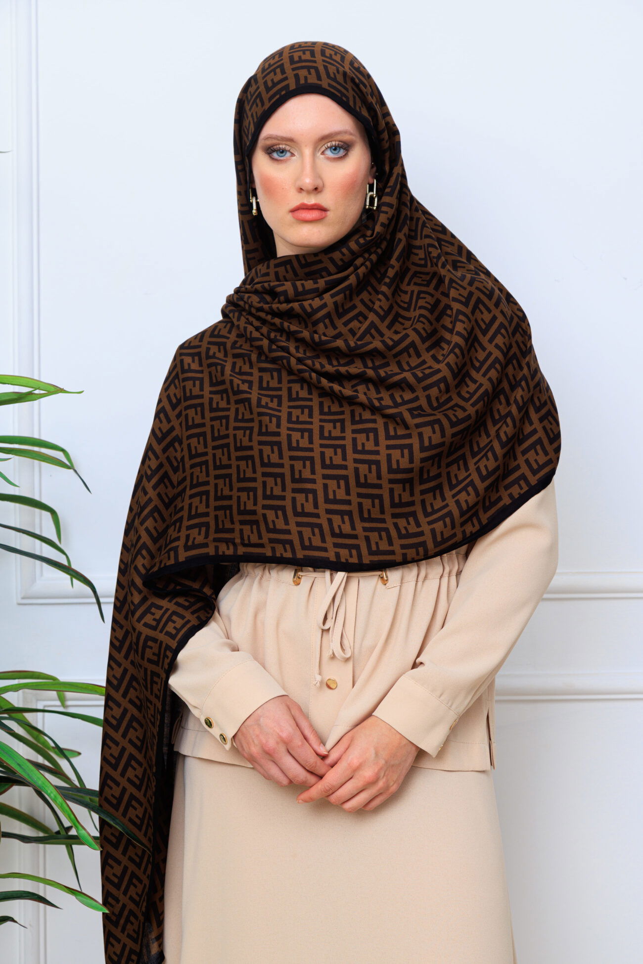 İTHAL A+ Fendi Yün İpek Çift Taraflı Marka Şal 87478 - Siyah Biyeli