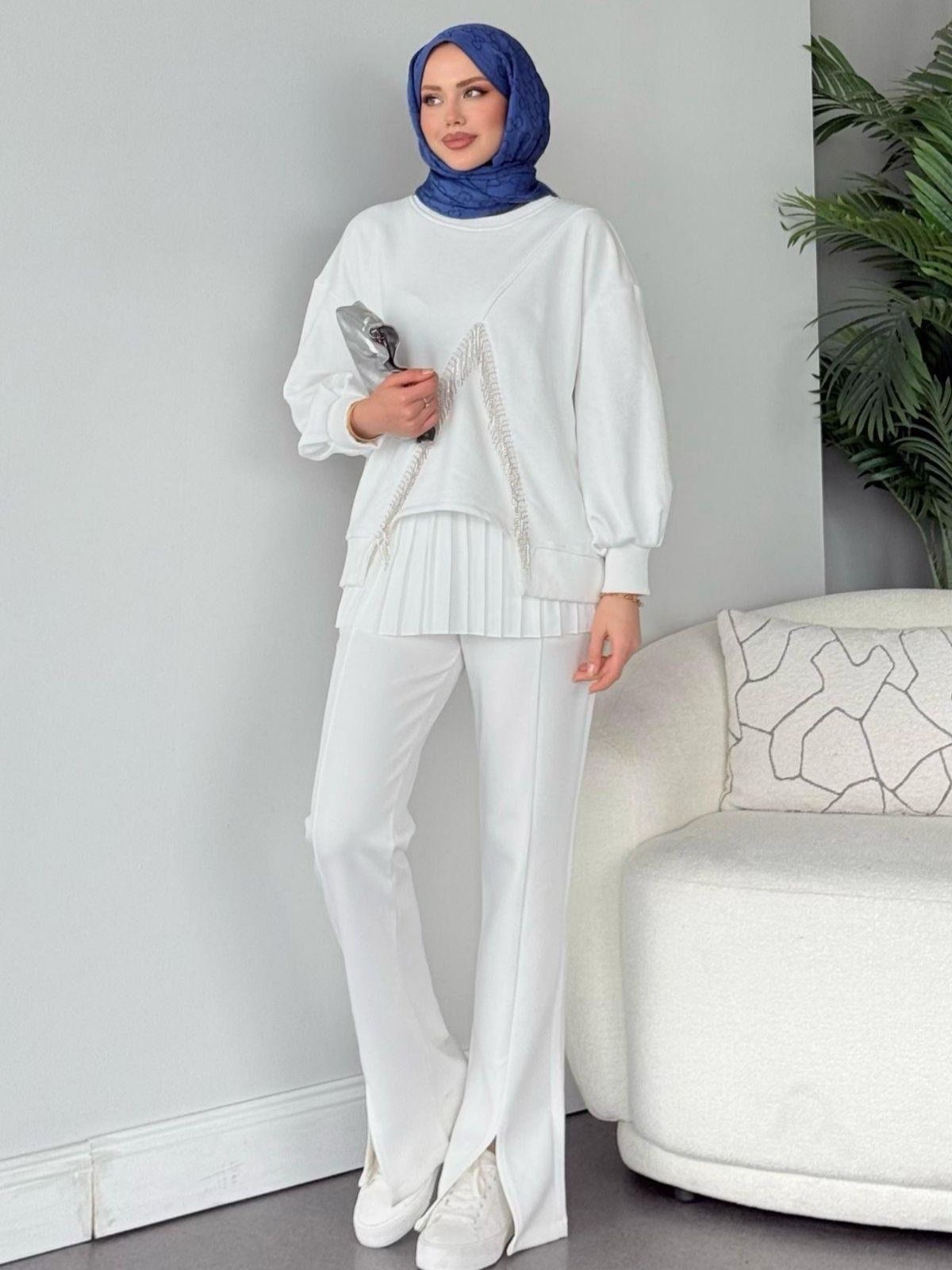 Taş Püsküllü Sweat SWT100294 - Beyaz