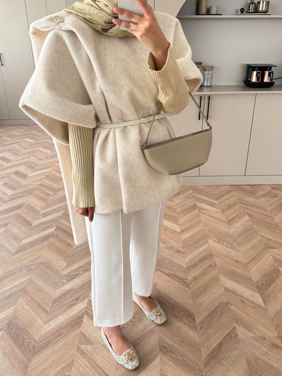 Şal Detaylı Kaban (Kemer Hediyeli)  DŞ100433 - Ekru - Görsel 3