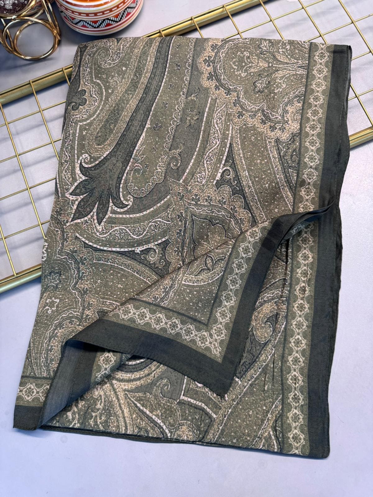 Rüya Tınısı Desen Şal  469-018 - V-3 - Yağ Yeşili